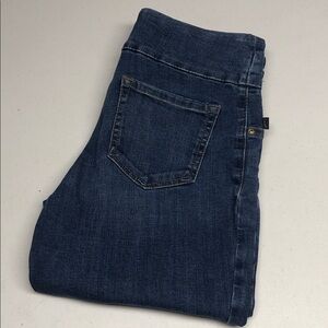 LEE PETITES MID-RISE SLIM FIT SCULPTING CAPRI JEANS 2/26x19 ⭐️
